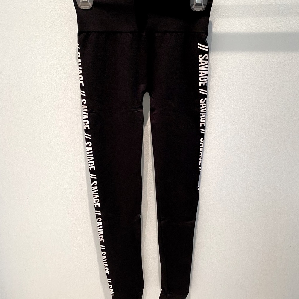 Ardene • Black & white «SAVAGE» leggings